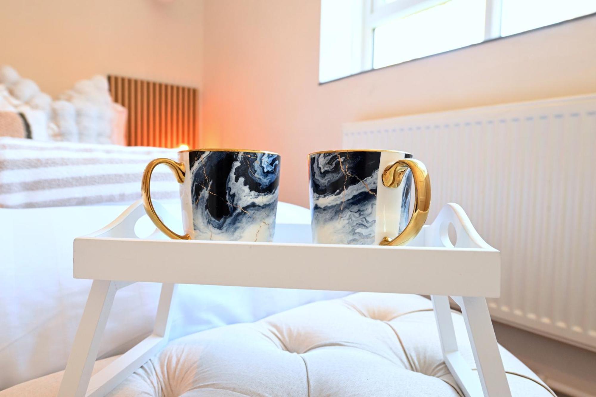 Apartment Central City 3 Minutes To Tower Of London Trendy Shoreditch Recently Refurbished 3 Bedrooms Sleeps 8 London