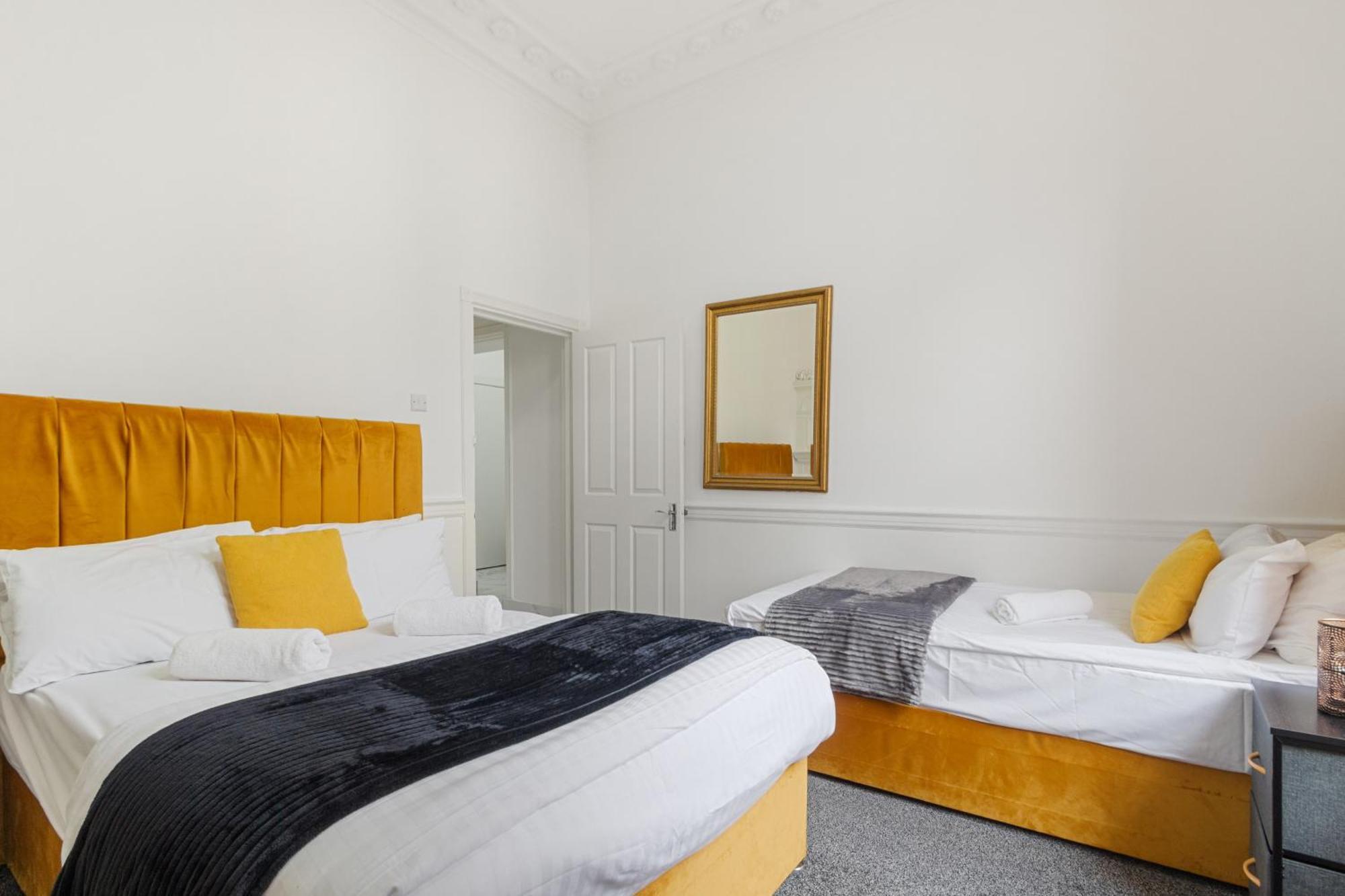 Oxford Street Chic Retreat - Unparalleled Elegance And Urban Comfort! Gc1 Apartment *