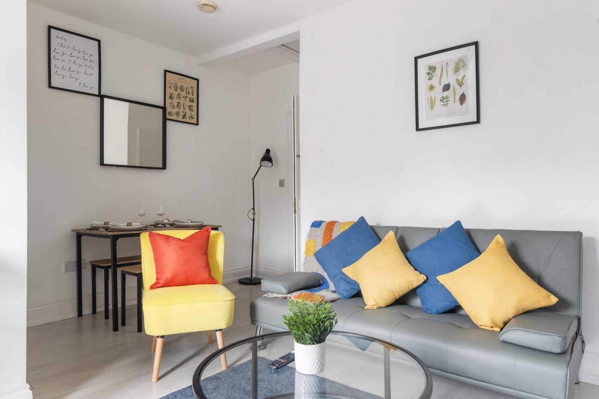 Abodess Near Wembley - 2bdr With Free Parking Apartment *