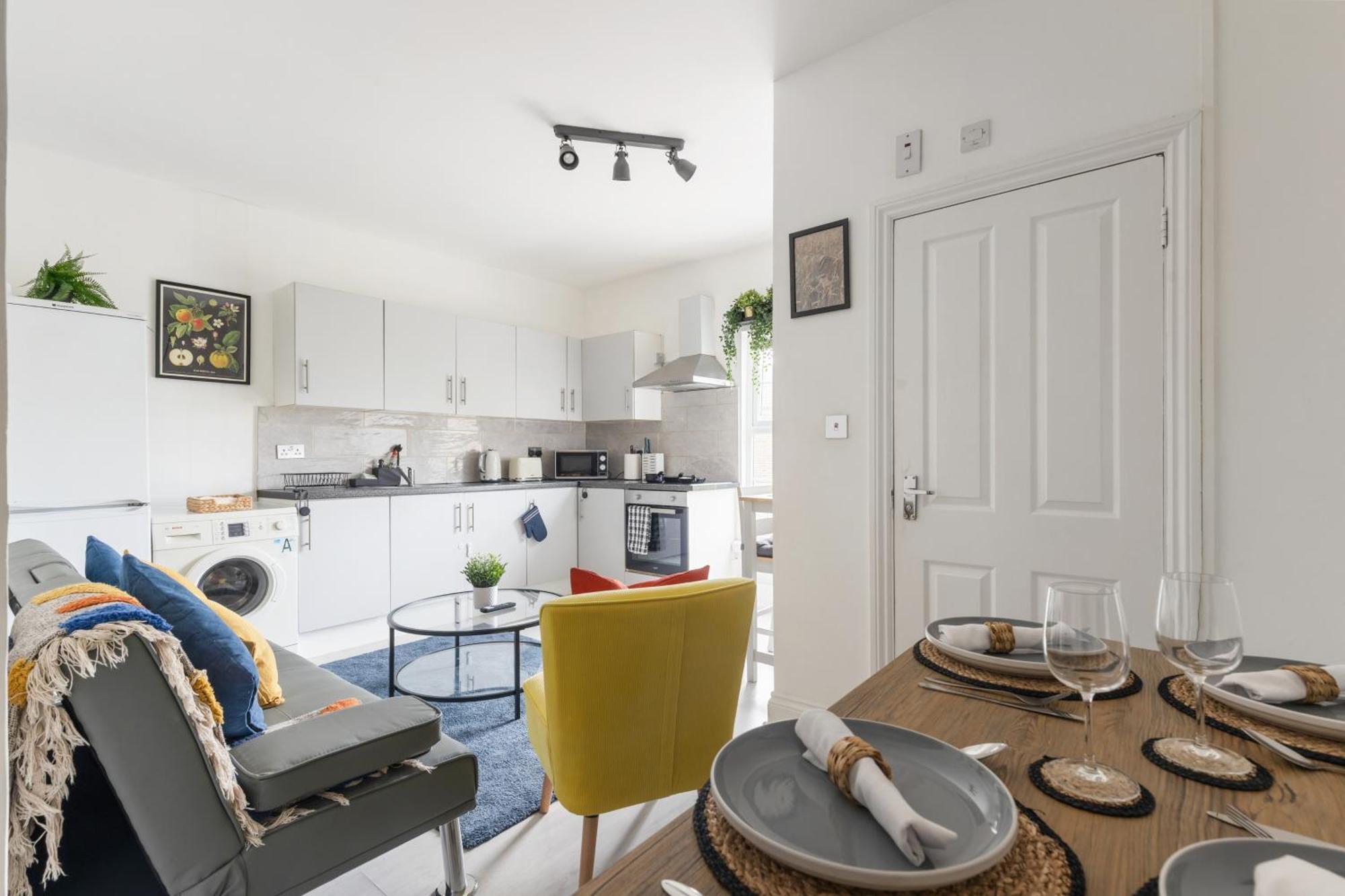 Abodess Near Wembley - 2bdr With Free Parking *