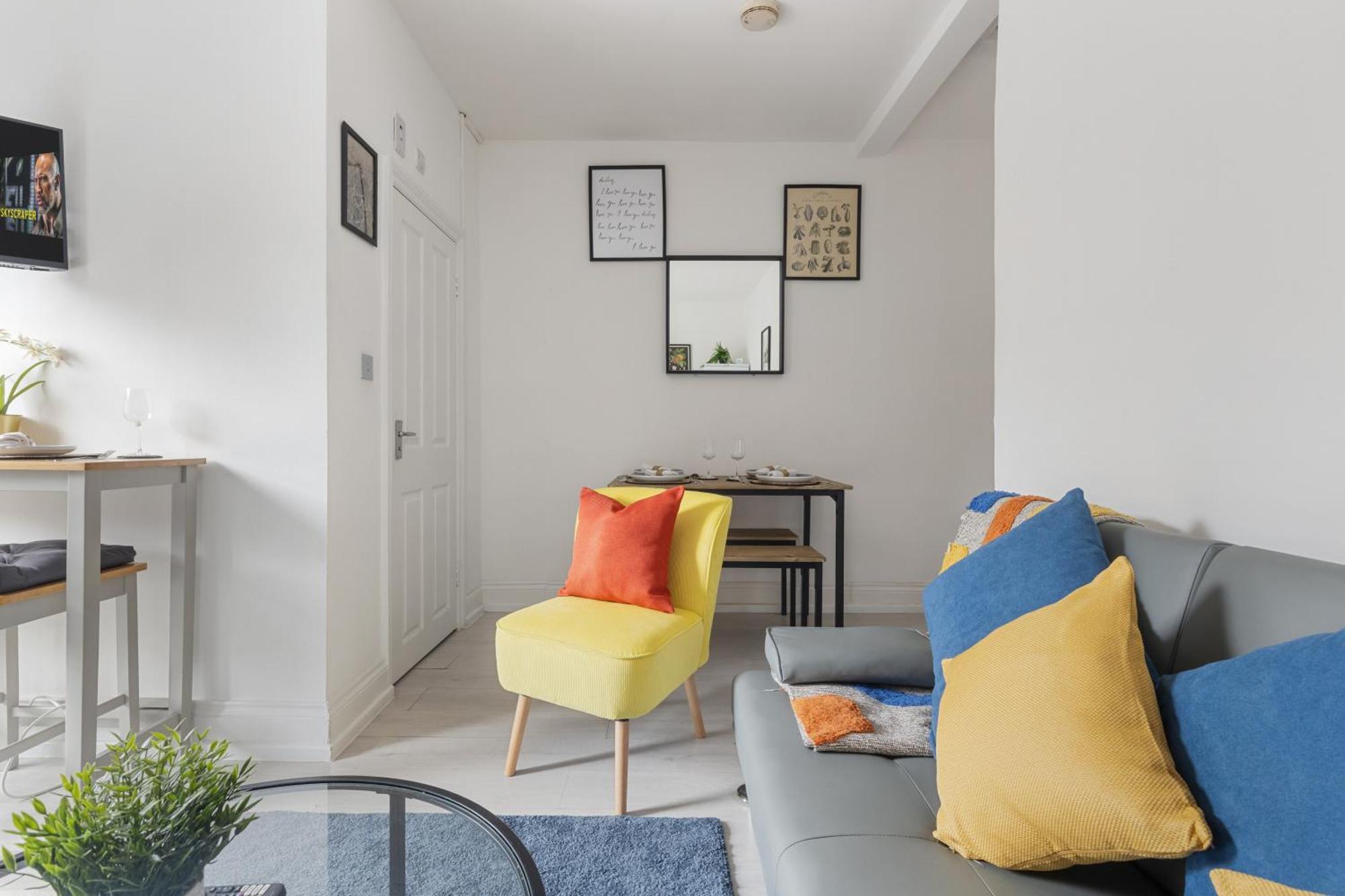 Abodess Near Wembley - 2bdr With Free Parking Apartment
