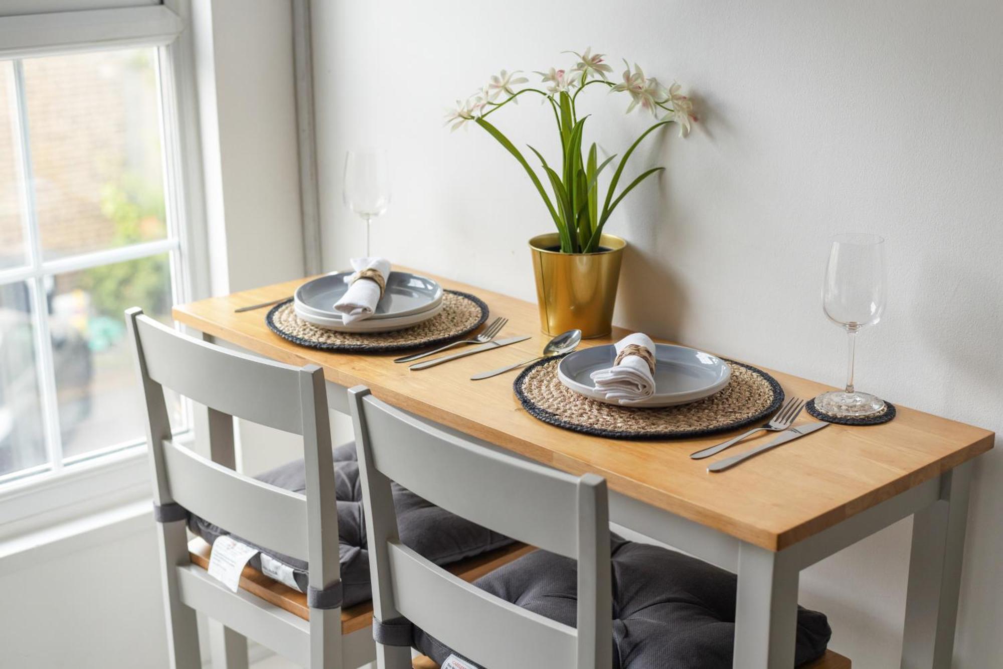 Apartment Abodess Near Wembley - 2bdr With Free Parking *