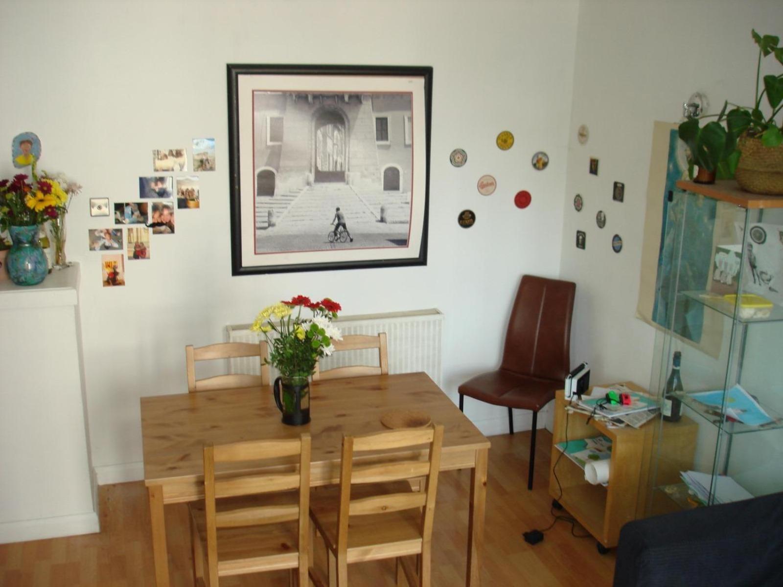 Apartment 3 Double Bedrooms *