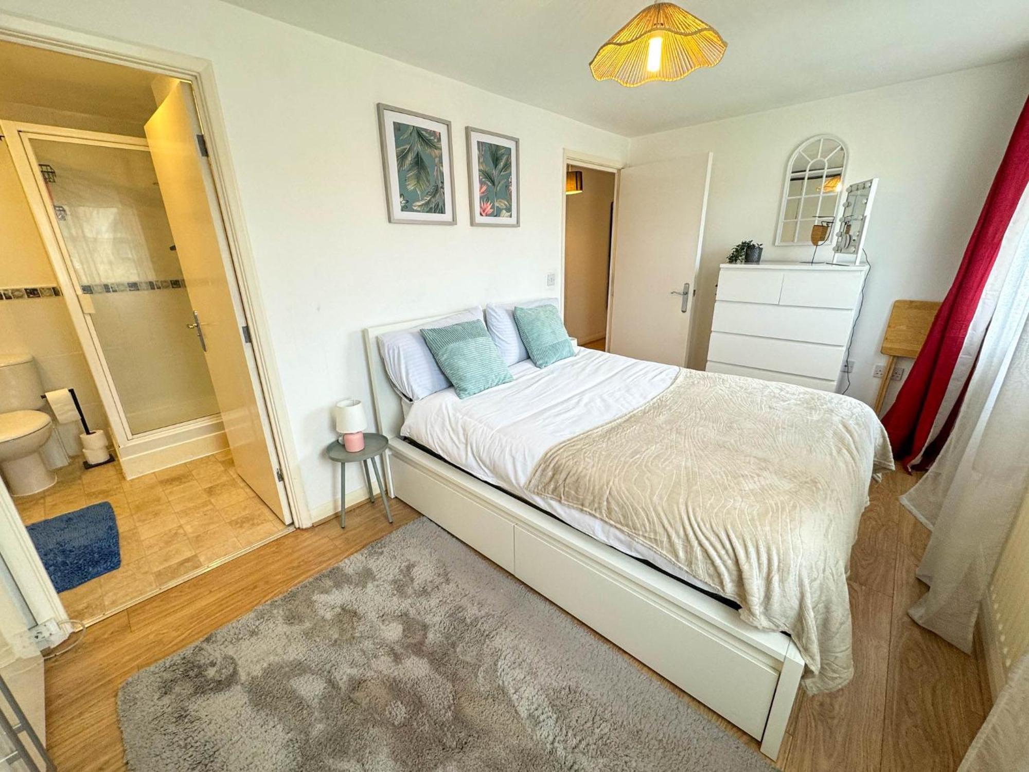 Apartment Beautiful Spacious 2 Bed Flat With 2 Parking Near Wembley Stadium London