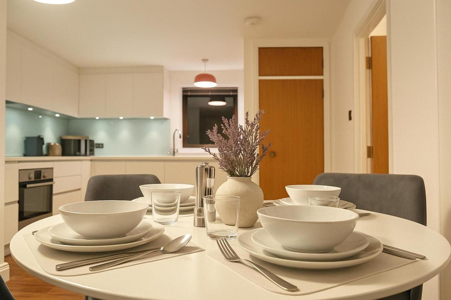 Charming 2 Bedroom Flat In The Heart Of London, 2 Mins To Trafalgar Square!