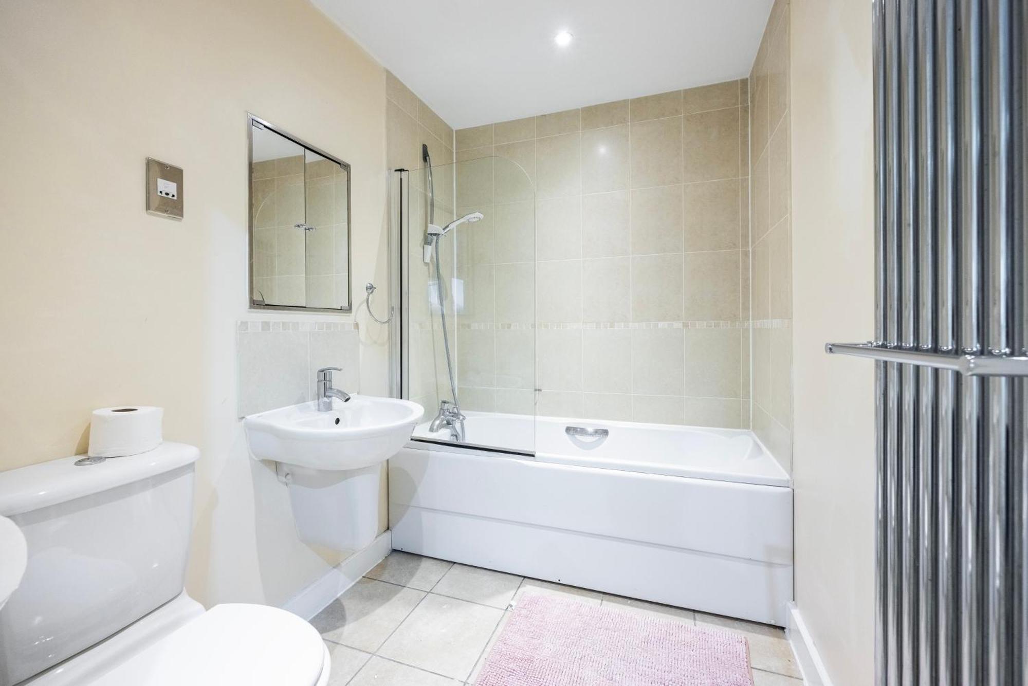Western Excel * London