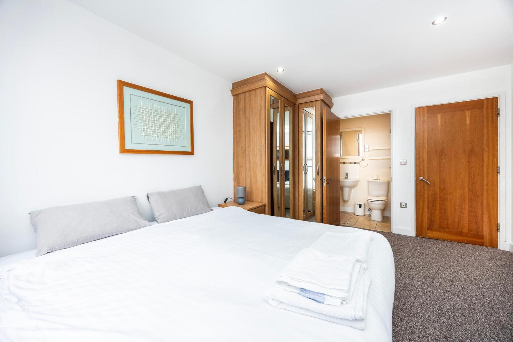 Western Excel Apartment