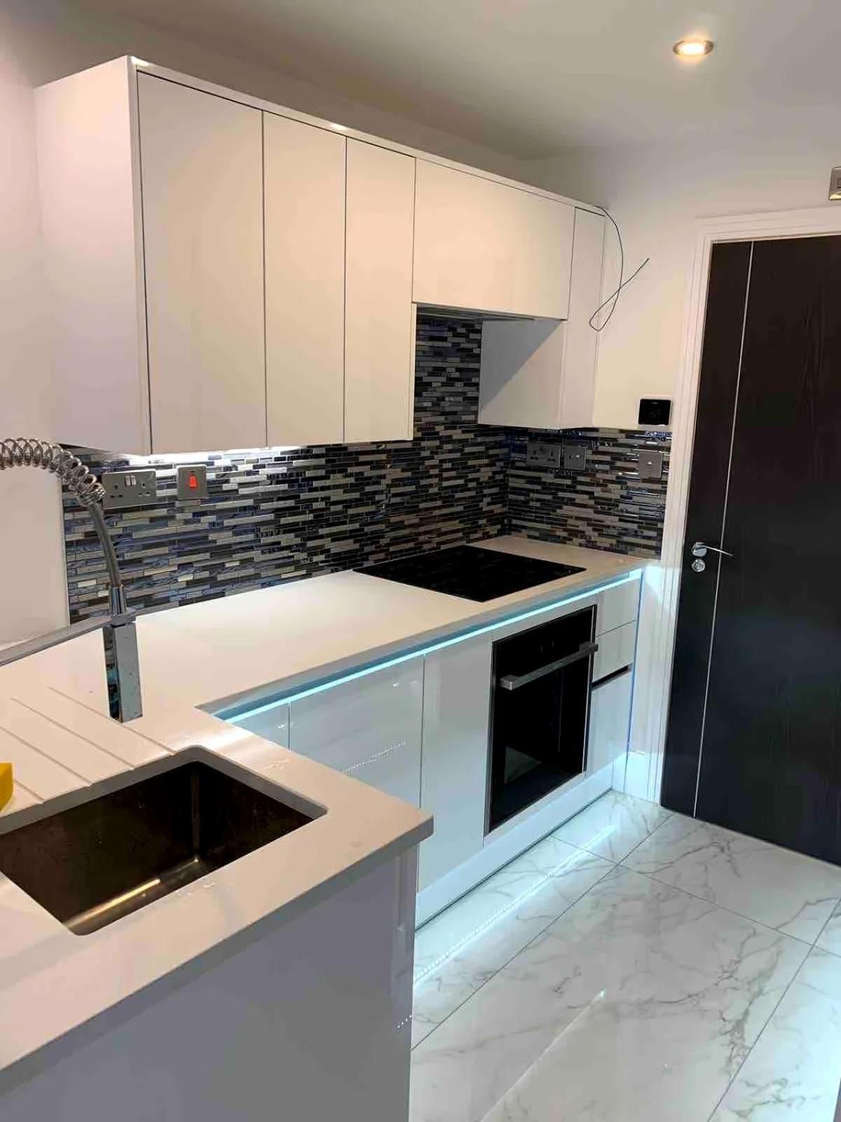 Covent Garden Luxury 2nd Floor 3guests Apartment *