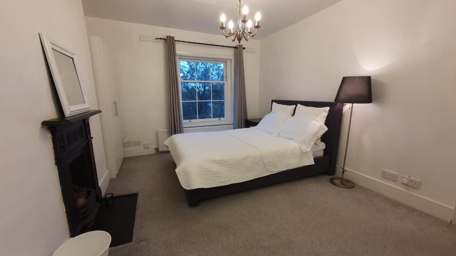 Bed & Breakfast Hill House Second London