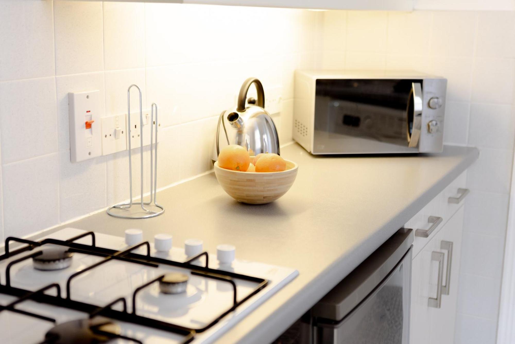 Holiday home Lovely & Charming One-bedroom House With Parking And Garden Views In