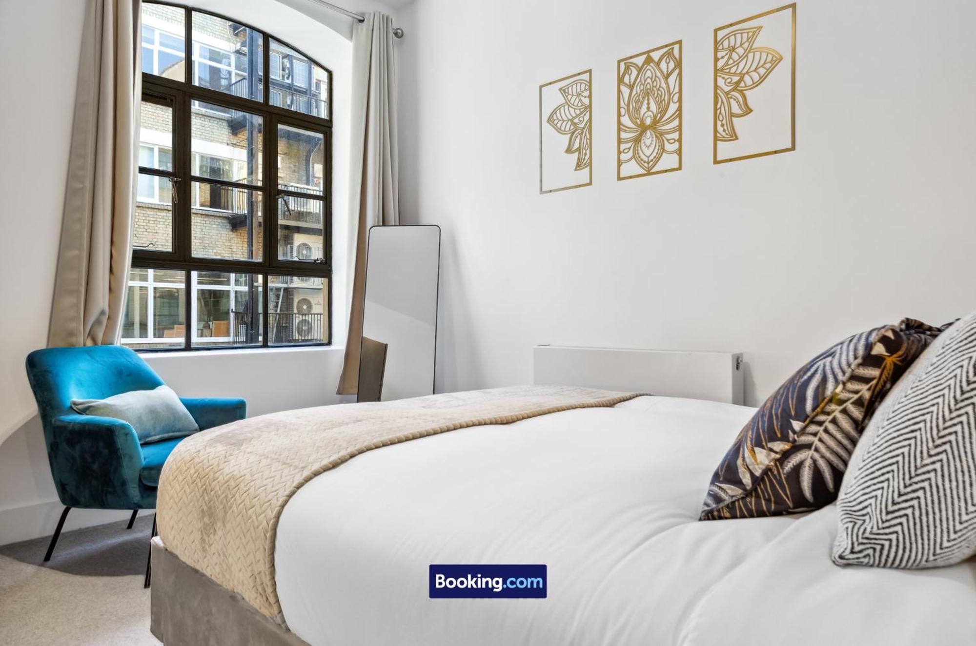 Farringdon Modern By Smart Short Lets & Serviced With Smart Tv & Free Wifi * London