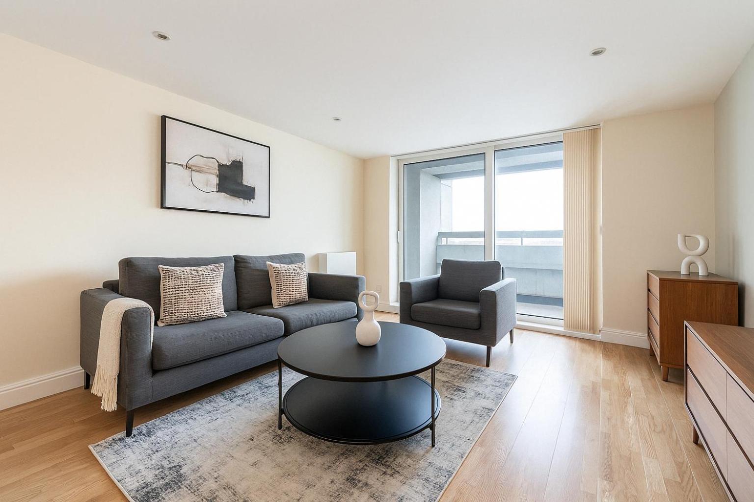 Apartamento Stylish 1-bed Flat In Greenwich - Steps From Dlr & Views Londres