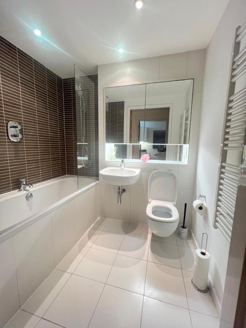 Apartment Victoria Gem London