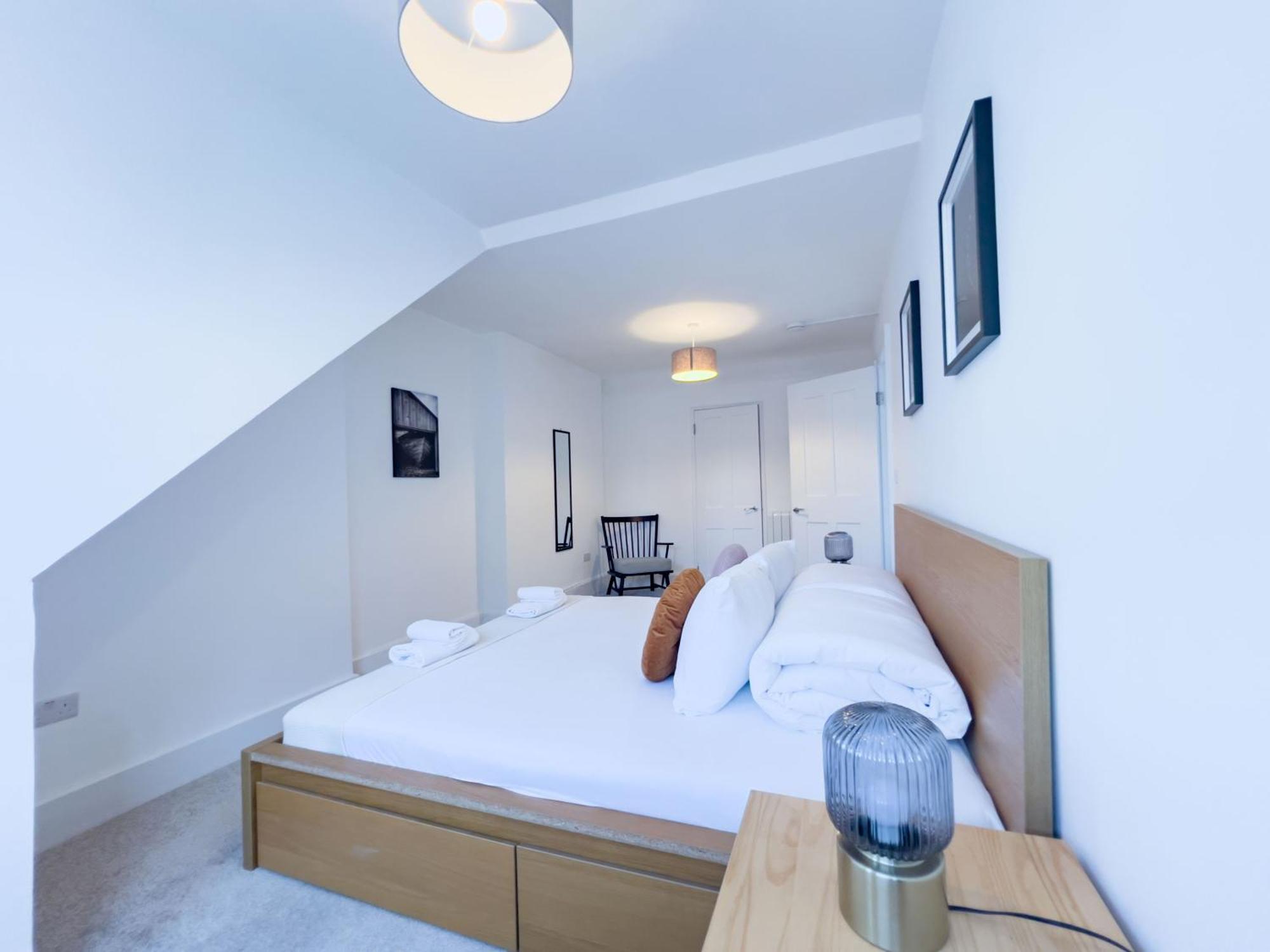 3-bed In The Heart Of Fitzrovia Apartment *
