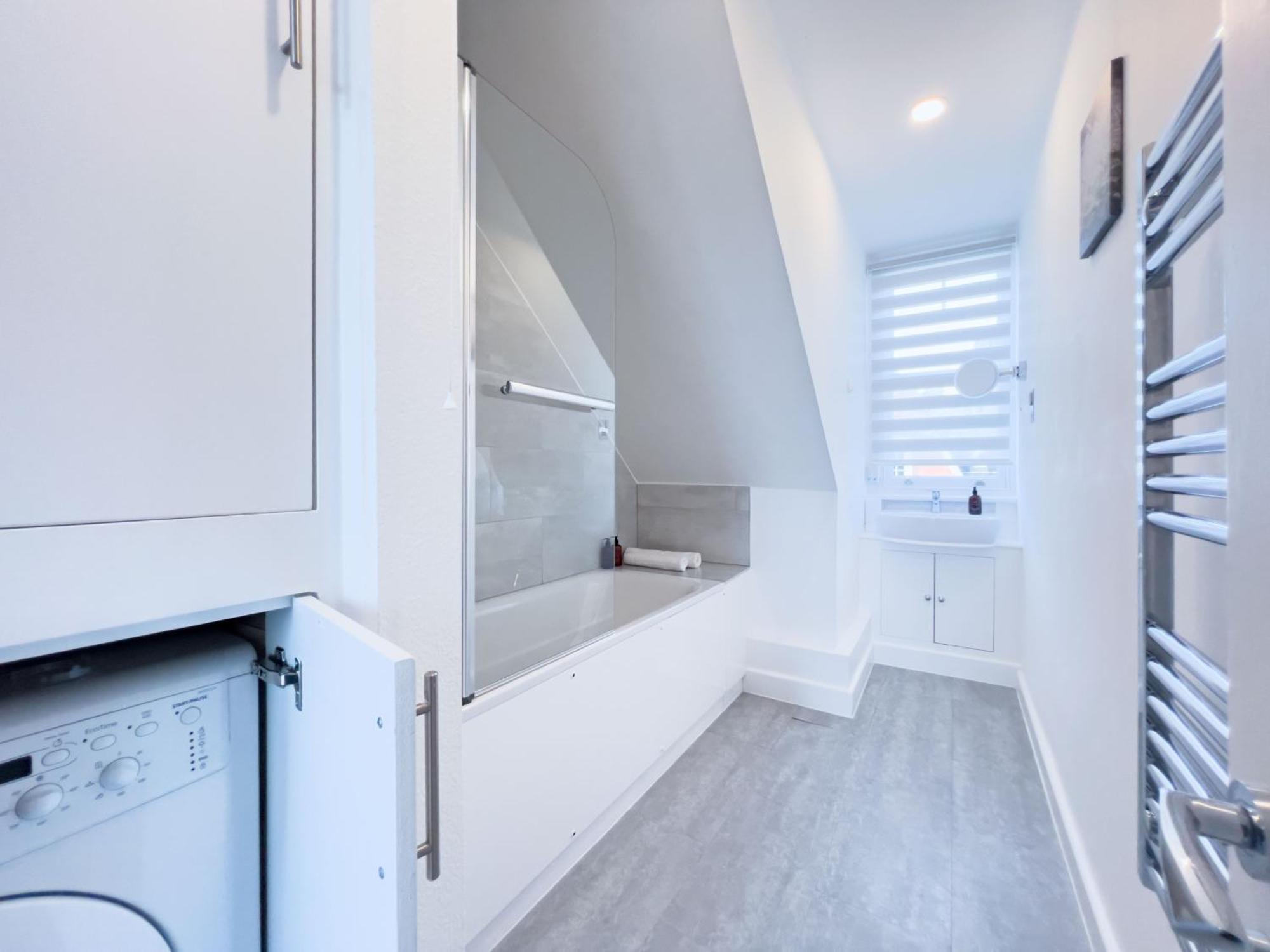 3-bed In The Heart Of Fitzrovia *