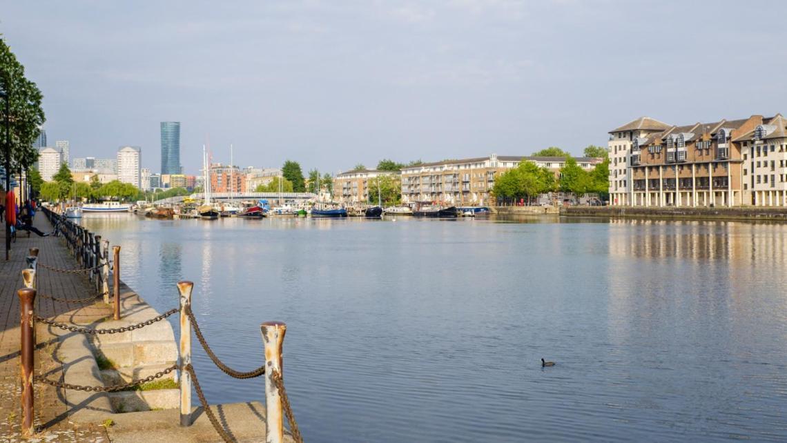 Apartment Modern 2 Bedroom In Canada Water - Stylish By The River Thames