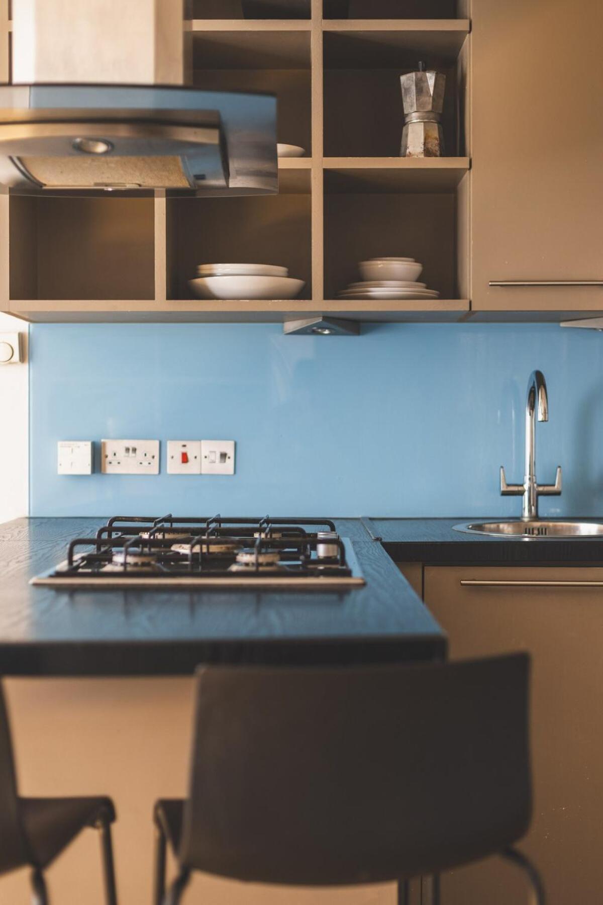 Apartment Chic Urban Escape Near Bridge *