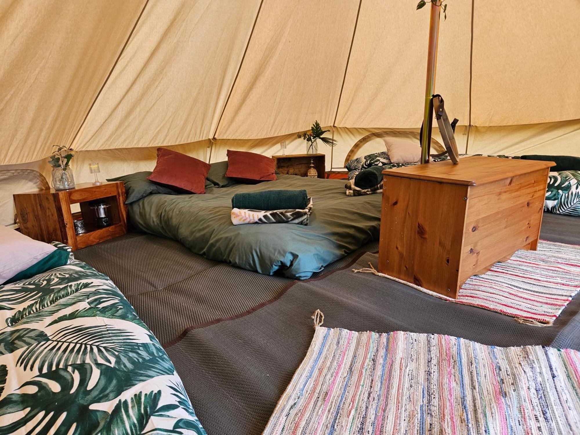 Readers Field Glamping Luxury tent Great Sampford