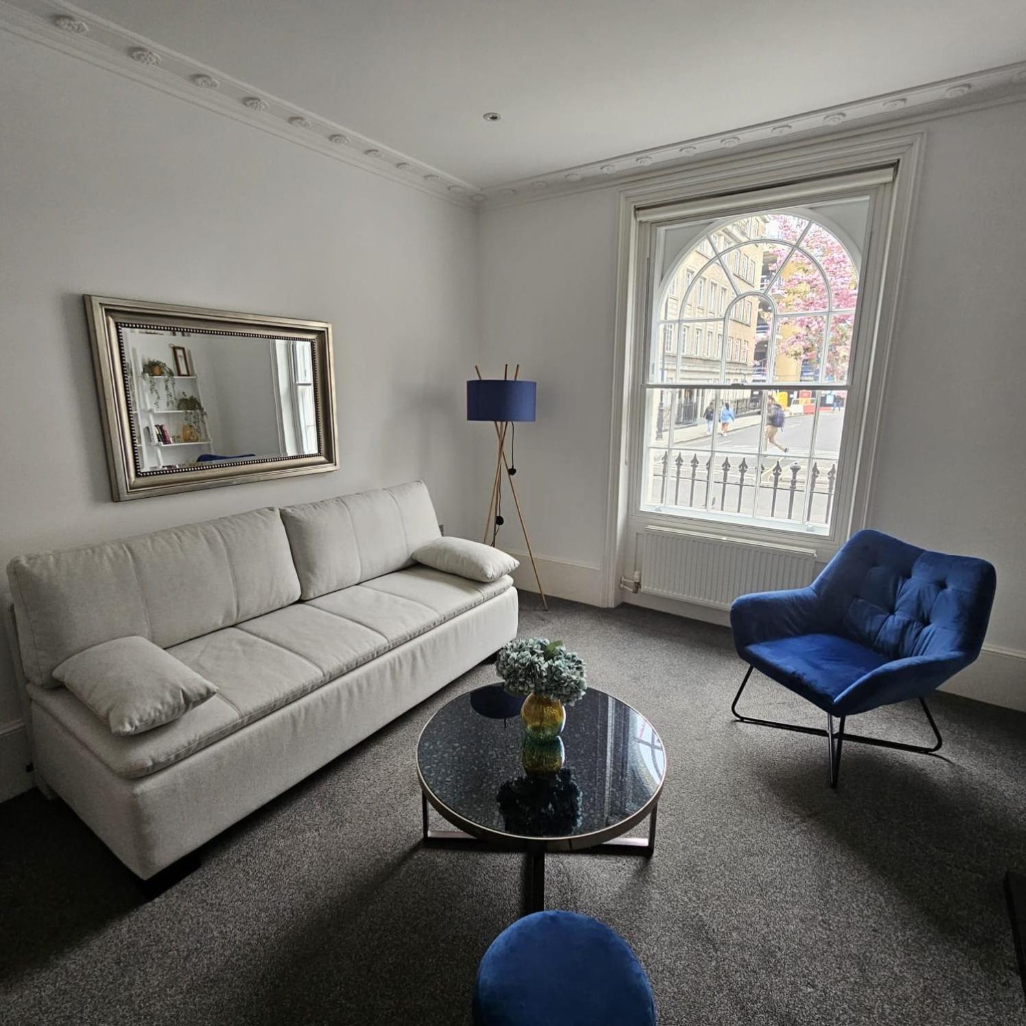 Stylish 2br With Garden By St Pancras International Apartment *