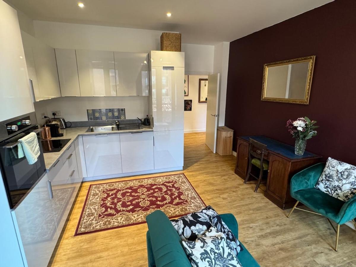 Apartment Stylish 1-bed New-build Flat Near Notting Hill London