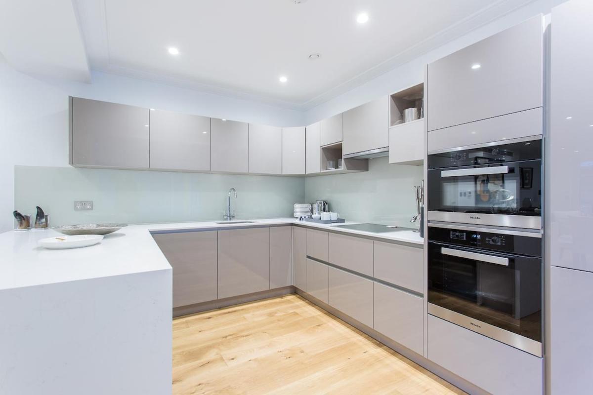 Apartamento Luxury 2 Bedroom Flat Park Lane Pl2b