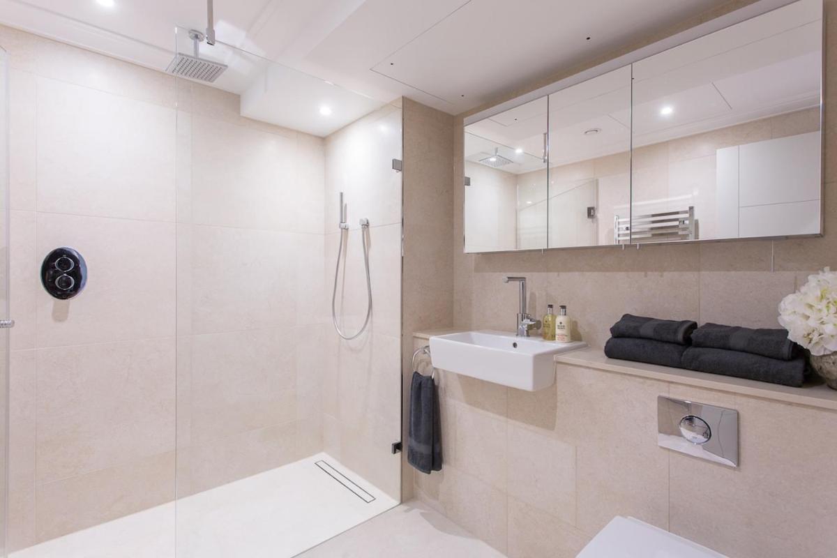 Apartamento Luxury 2 Bedroom Flat Park Lane Pl2b