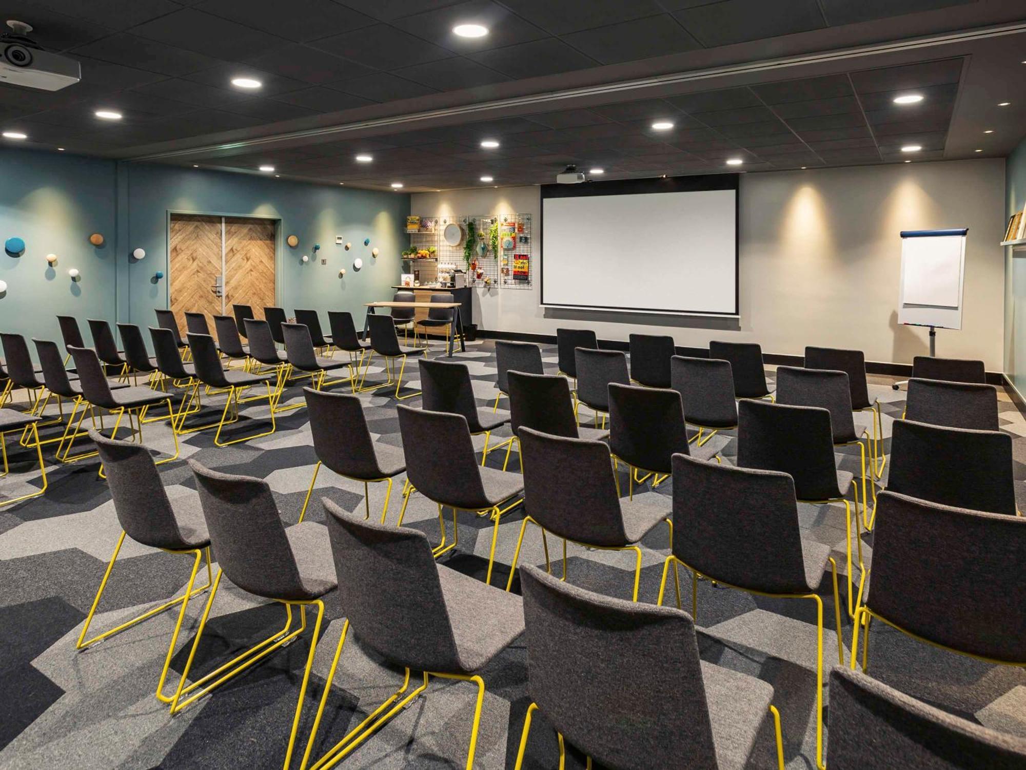 Hotel Novotel Tower Bridge 4*