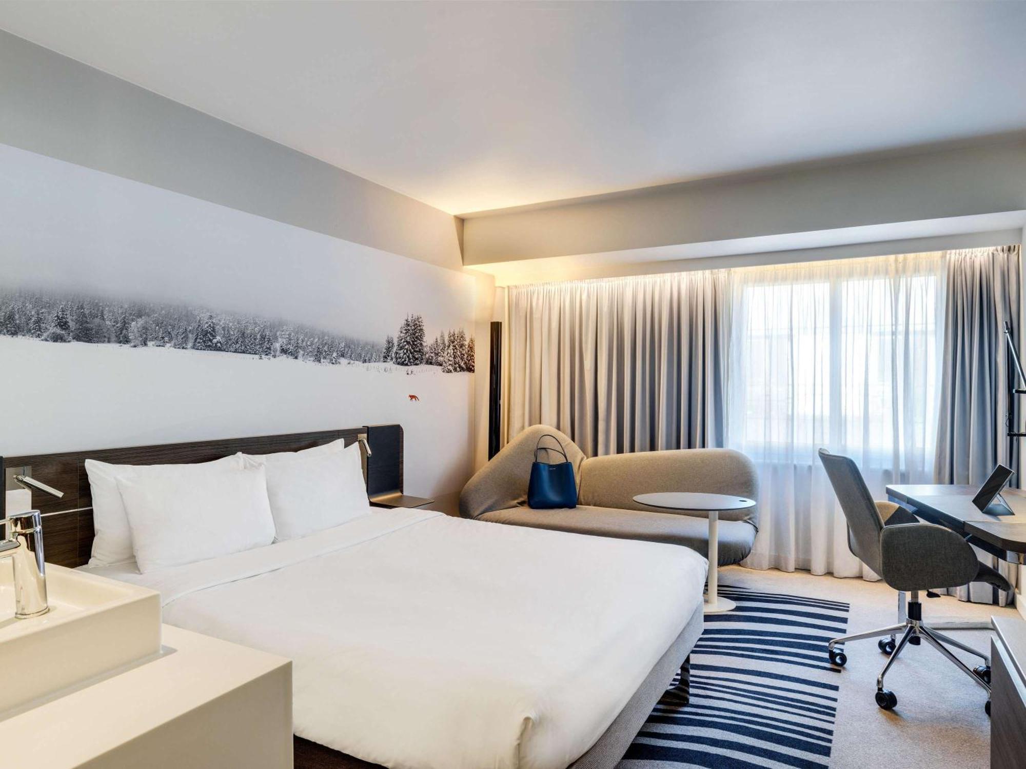 Novotel Tower Bridge 4*