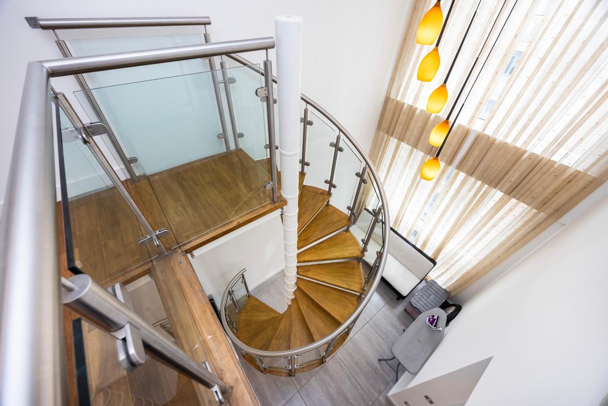 Apartment Western Excel London