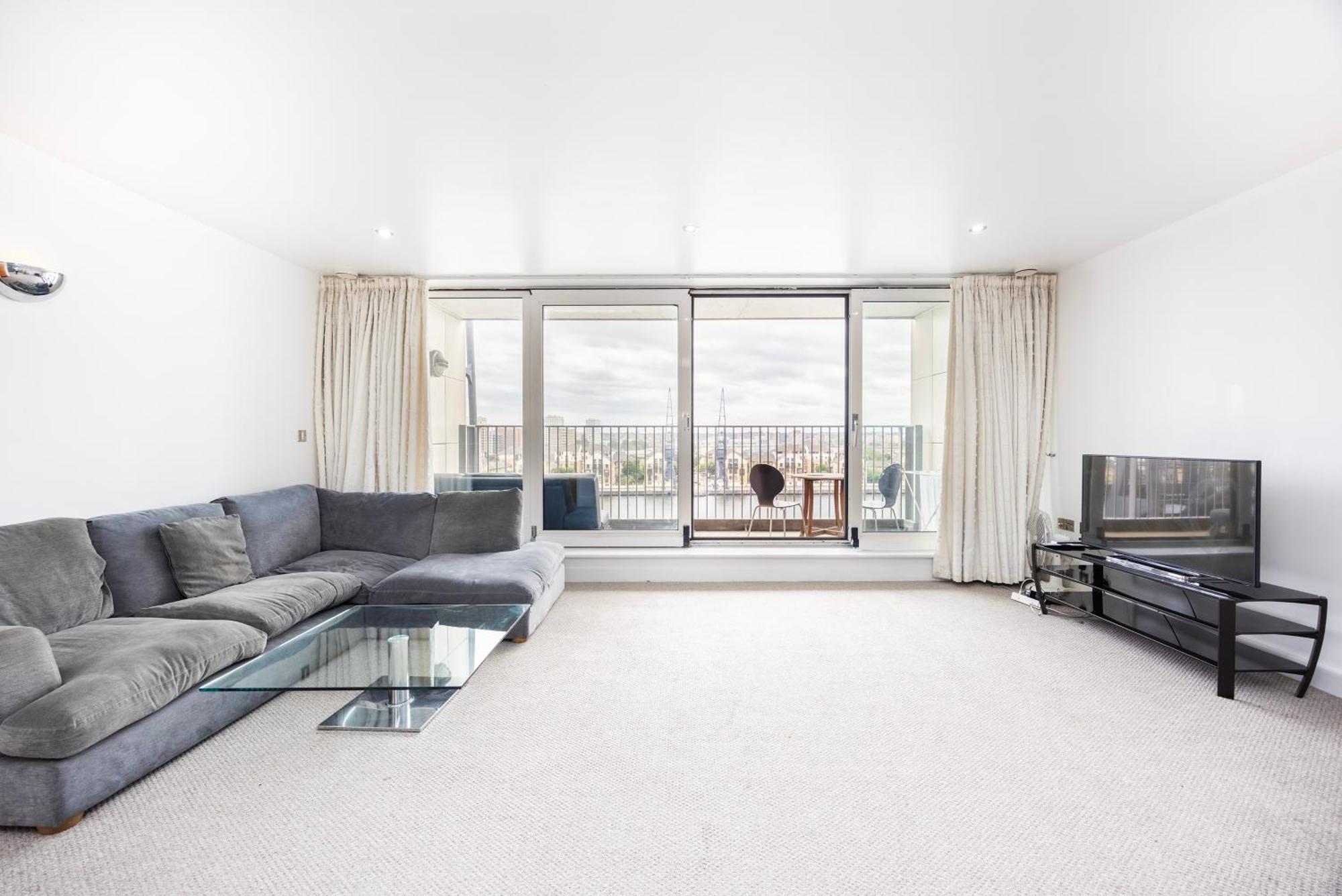 Apartment Western Excel *