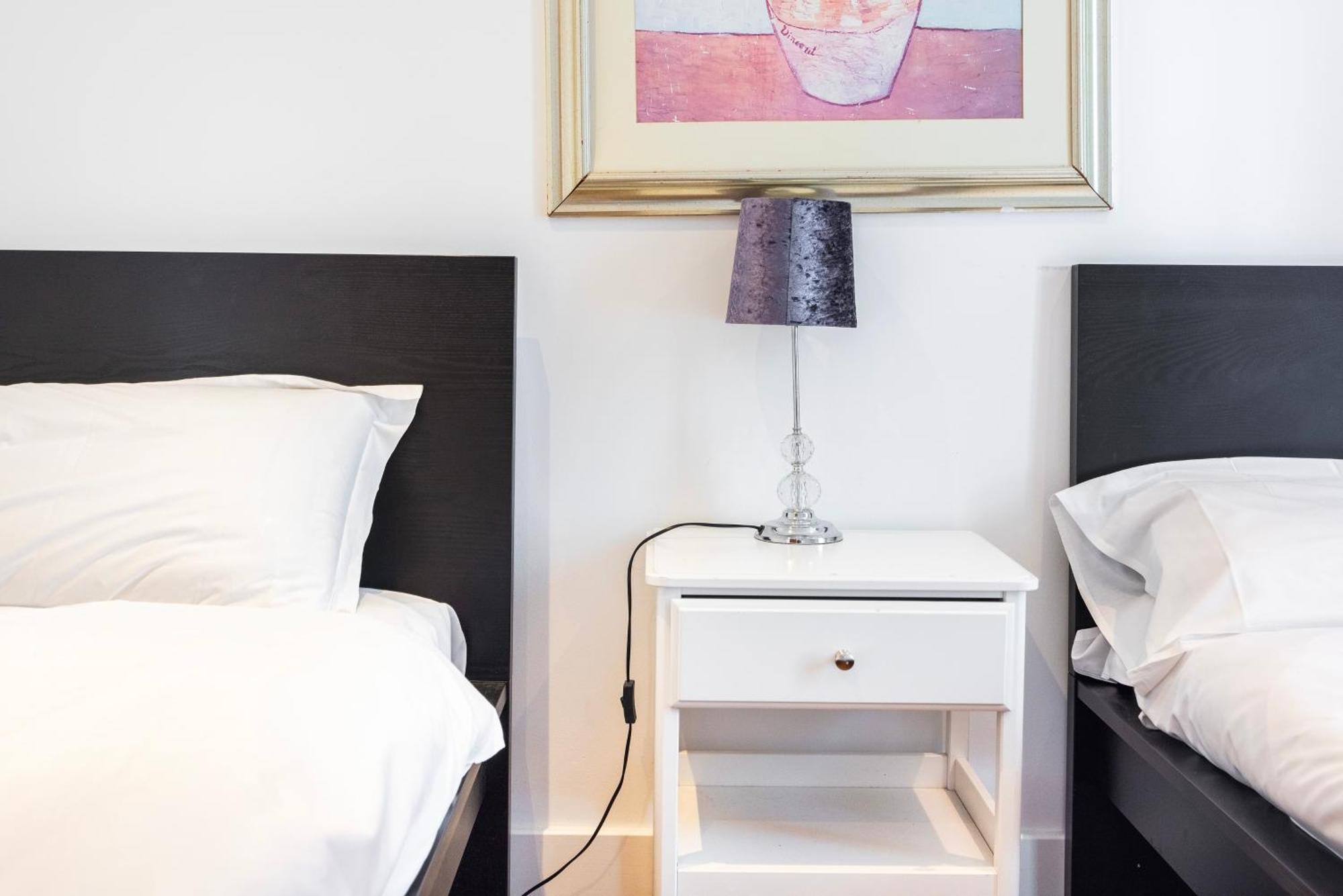 Western Excel Apartment London