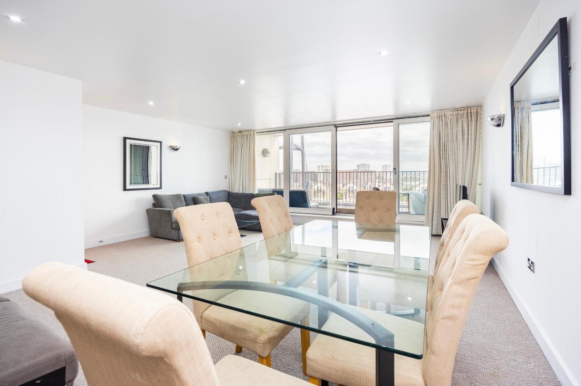 Apartment Western Excel *