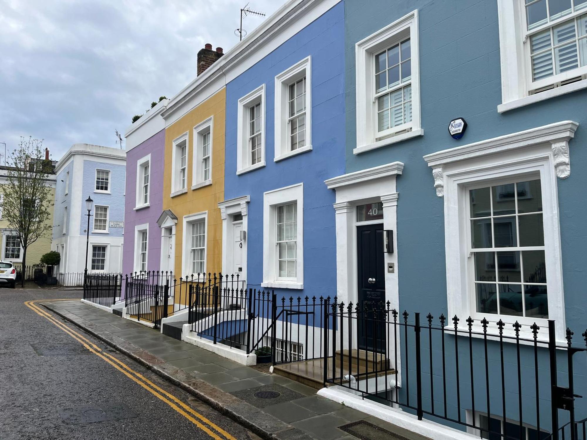 Apartment Newly Refurbished- Awesome Very Central Flat In Famous Notting Hill With A Balcony