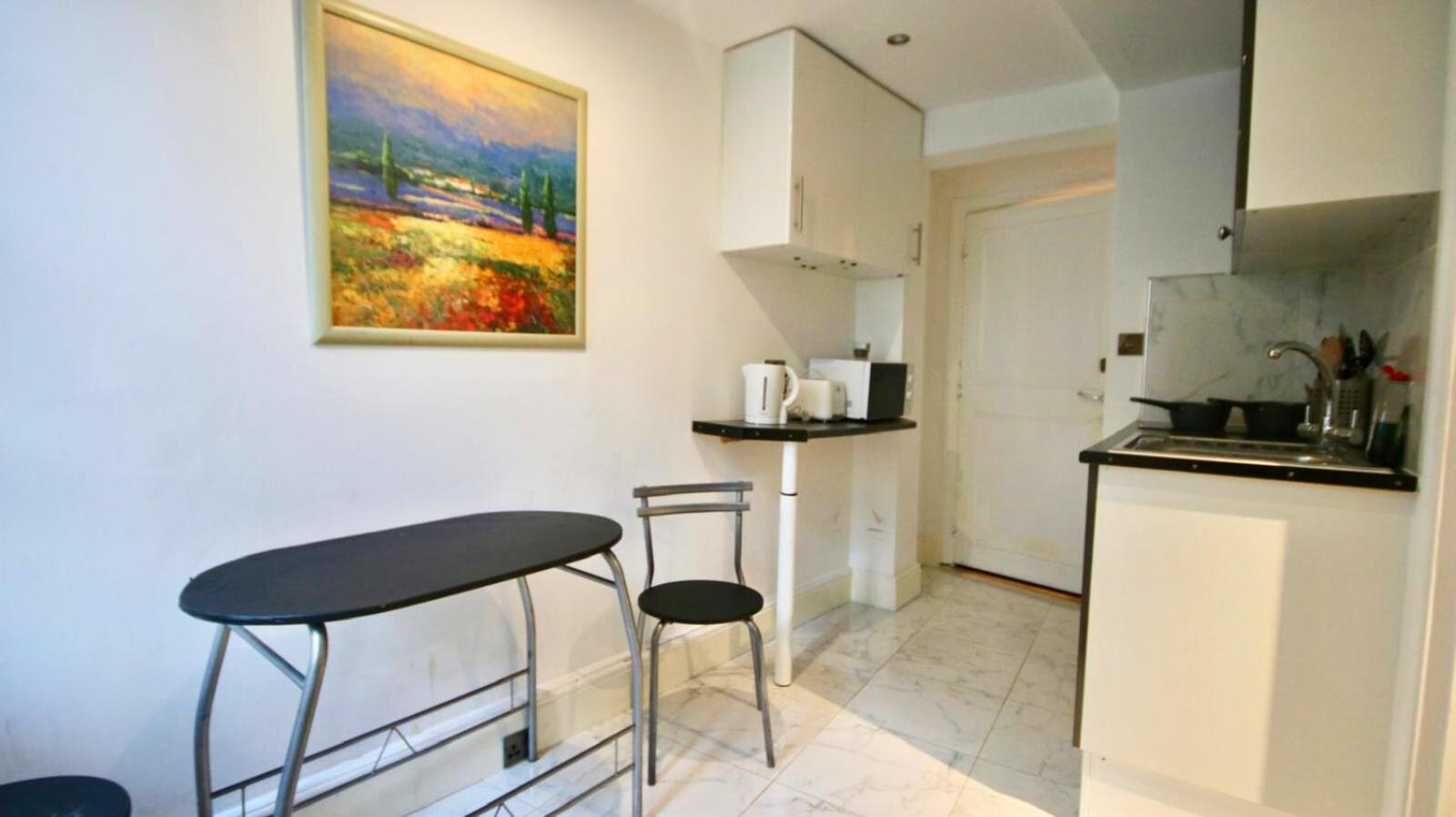 Apartamento 1-bed Flat By Liverpool Street Londres
