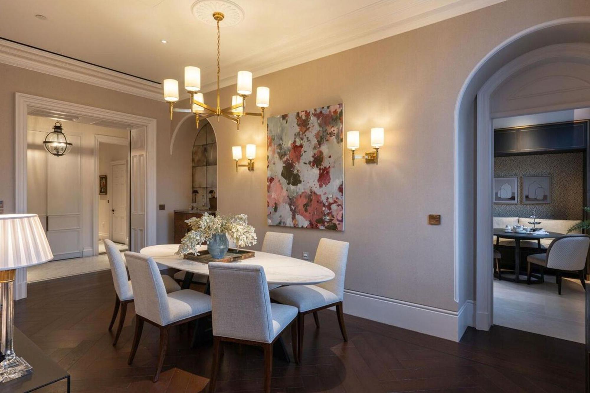 Three Bedroom With Pool And Appartement