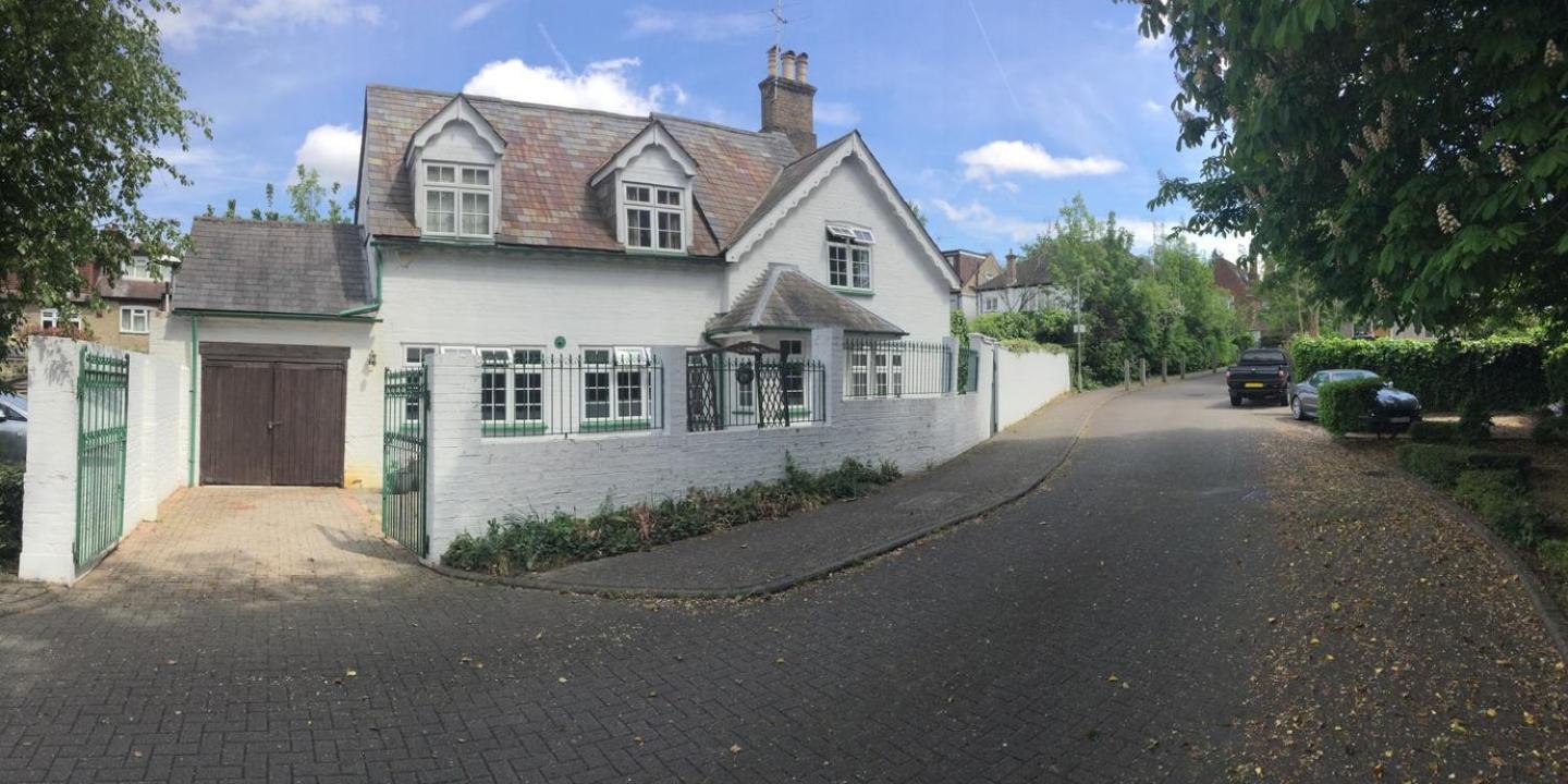 Apartment New Cosy 2 Bedroom Detached House West Finchley