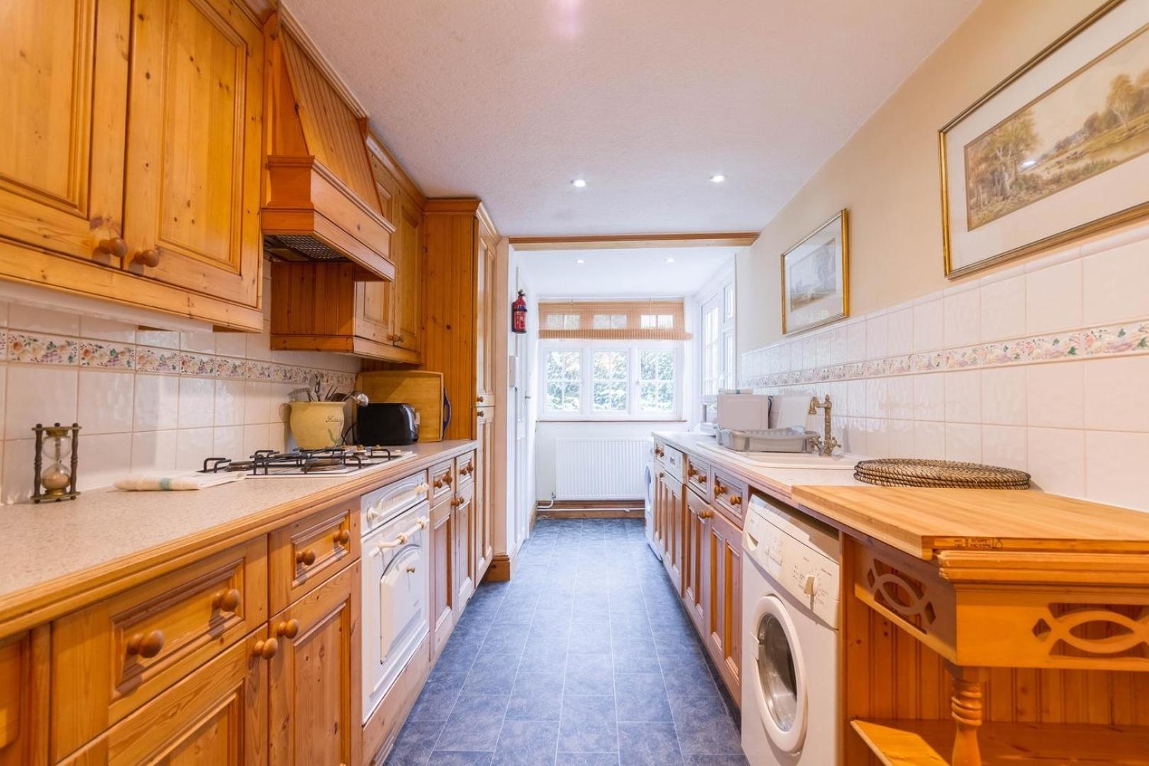 Apartment New Cosy 2 Bedroom Detached House West Finchley *