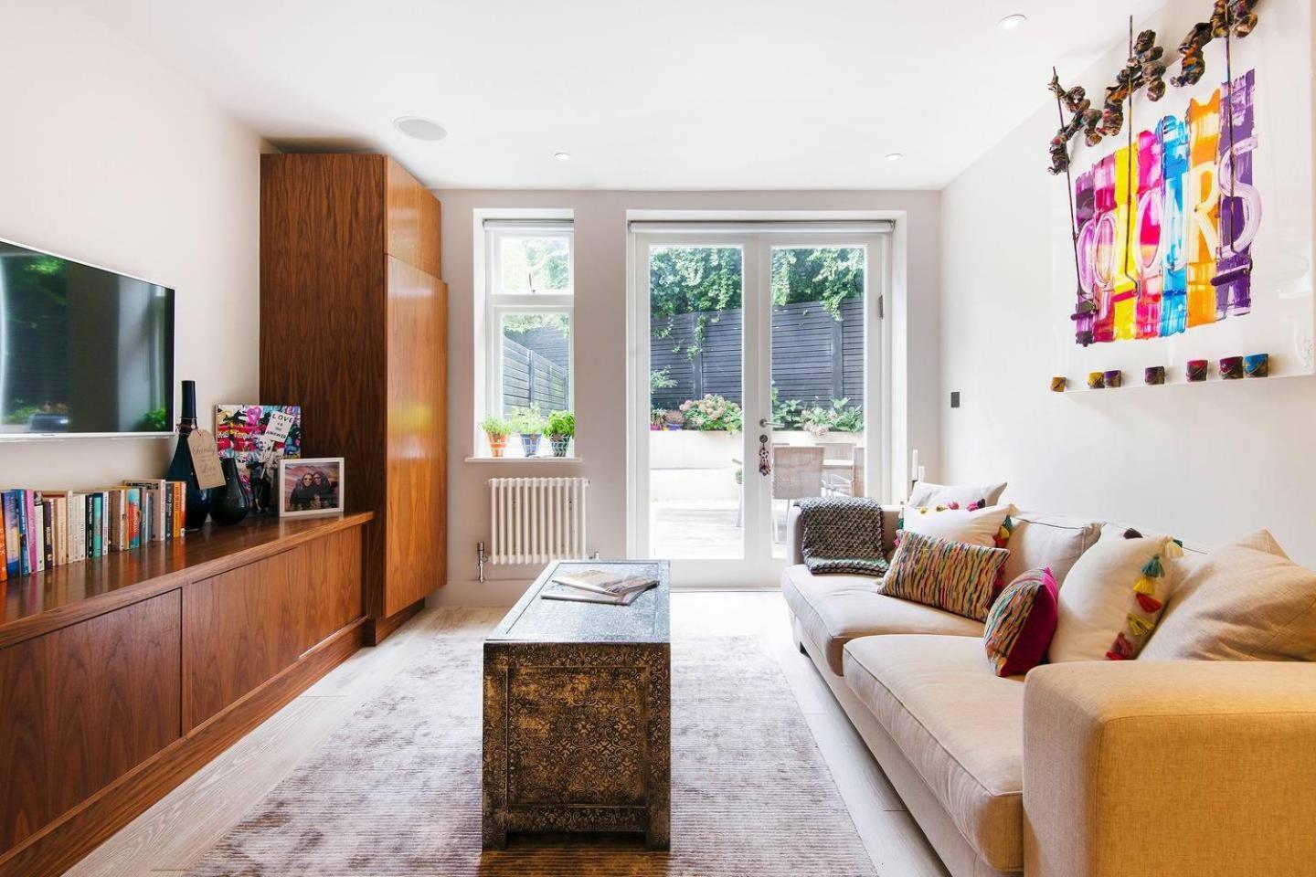 The Bohemian Rhapsody, Hampstead - By Out Of Office Lifestyle * London