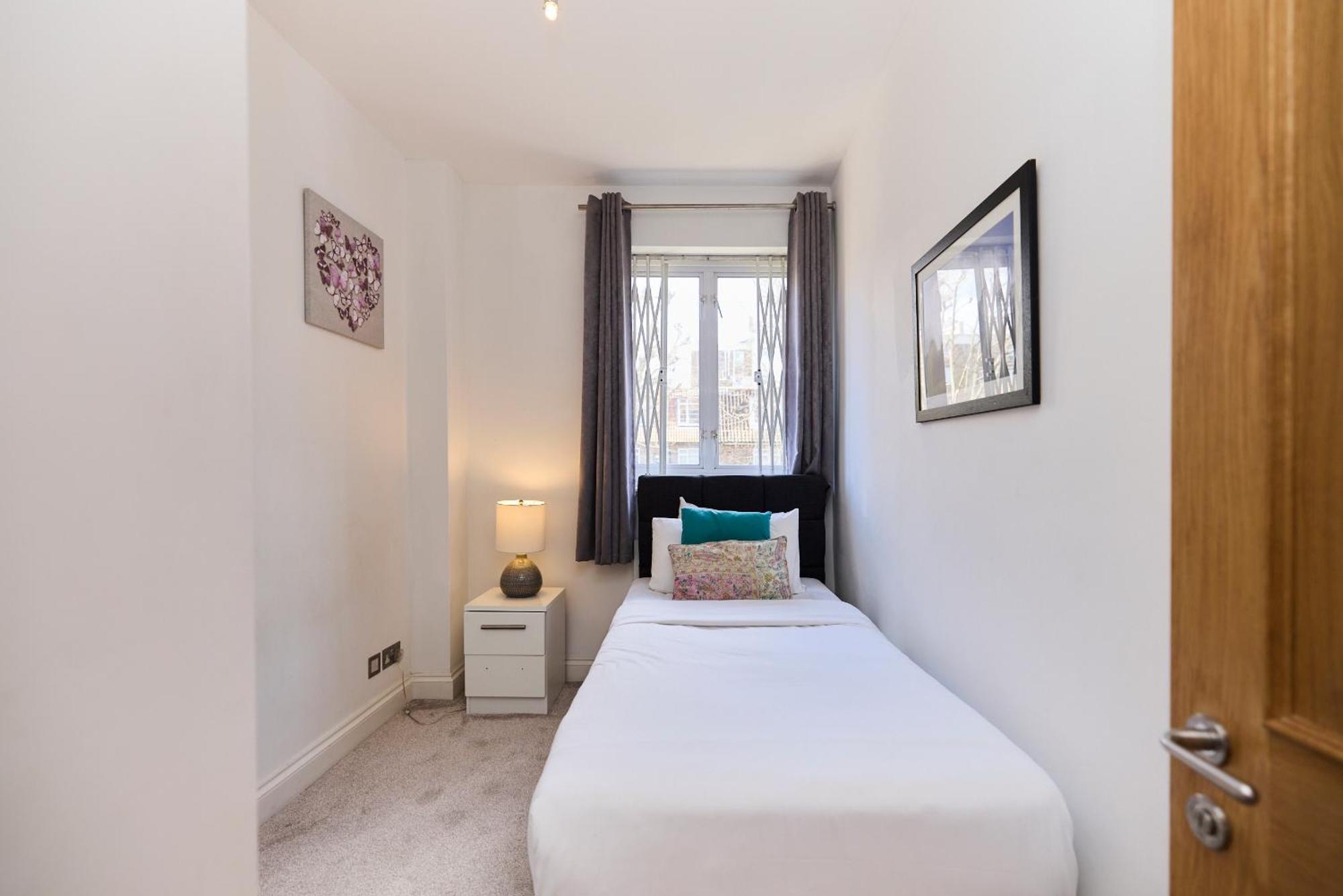 Apartment The Porchester Gardens - Modern & Bright 4bdr With Garden And Parking *