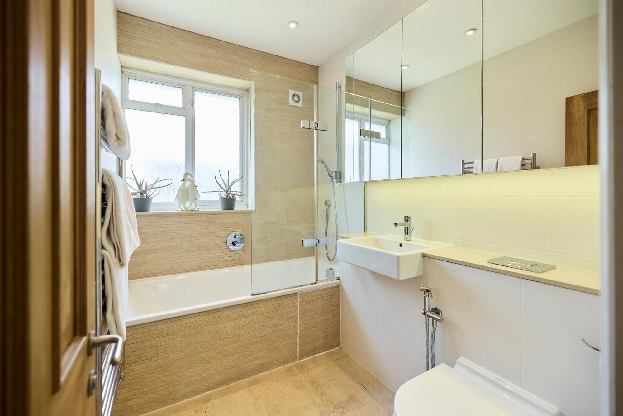 The Porchester Gardens - Modern & Bright 4bdr With Garden And Parking *