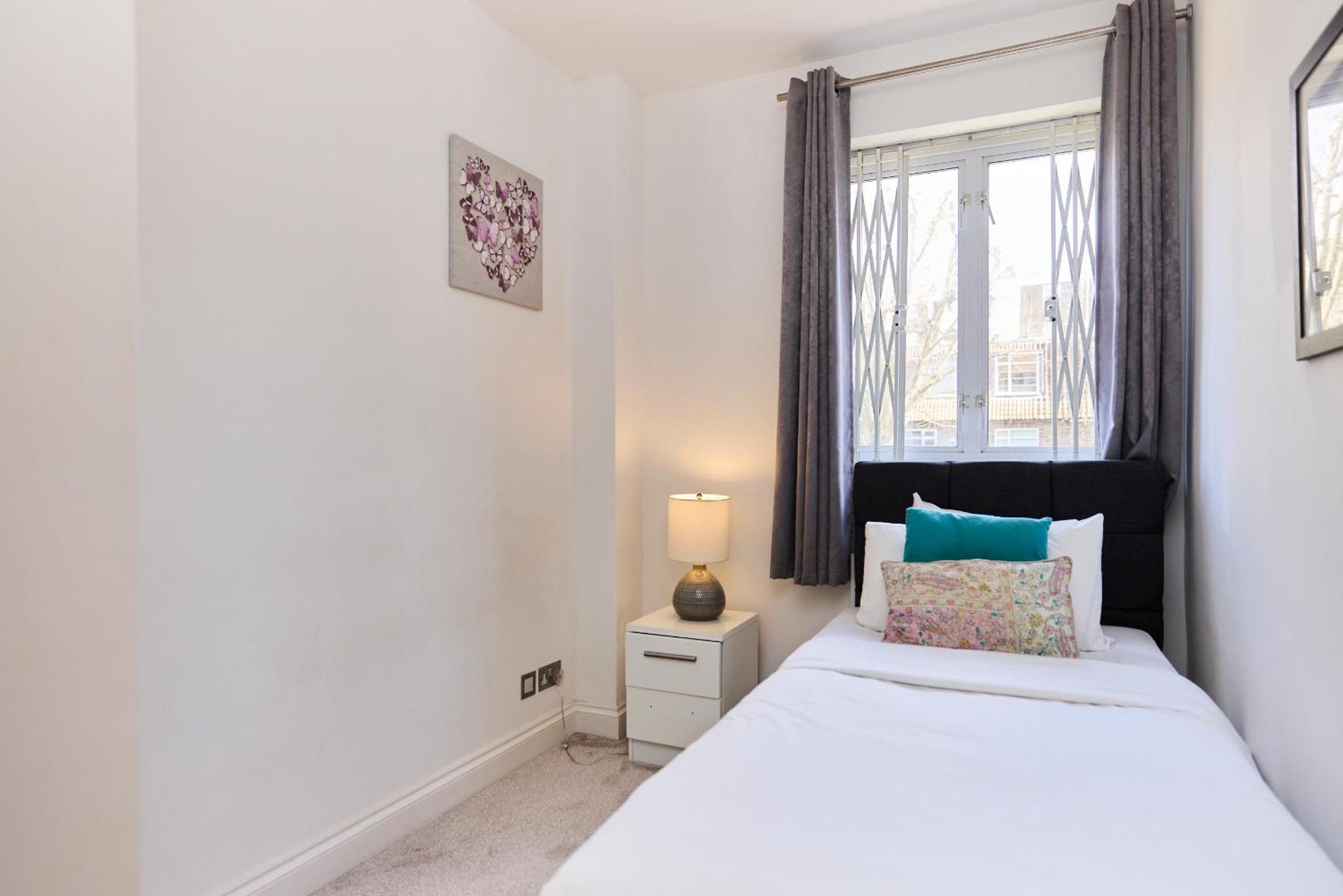 Apartamento The Porchester Gardens - Modern & Bright 4bdr With Garden And Parking