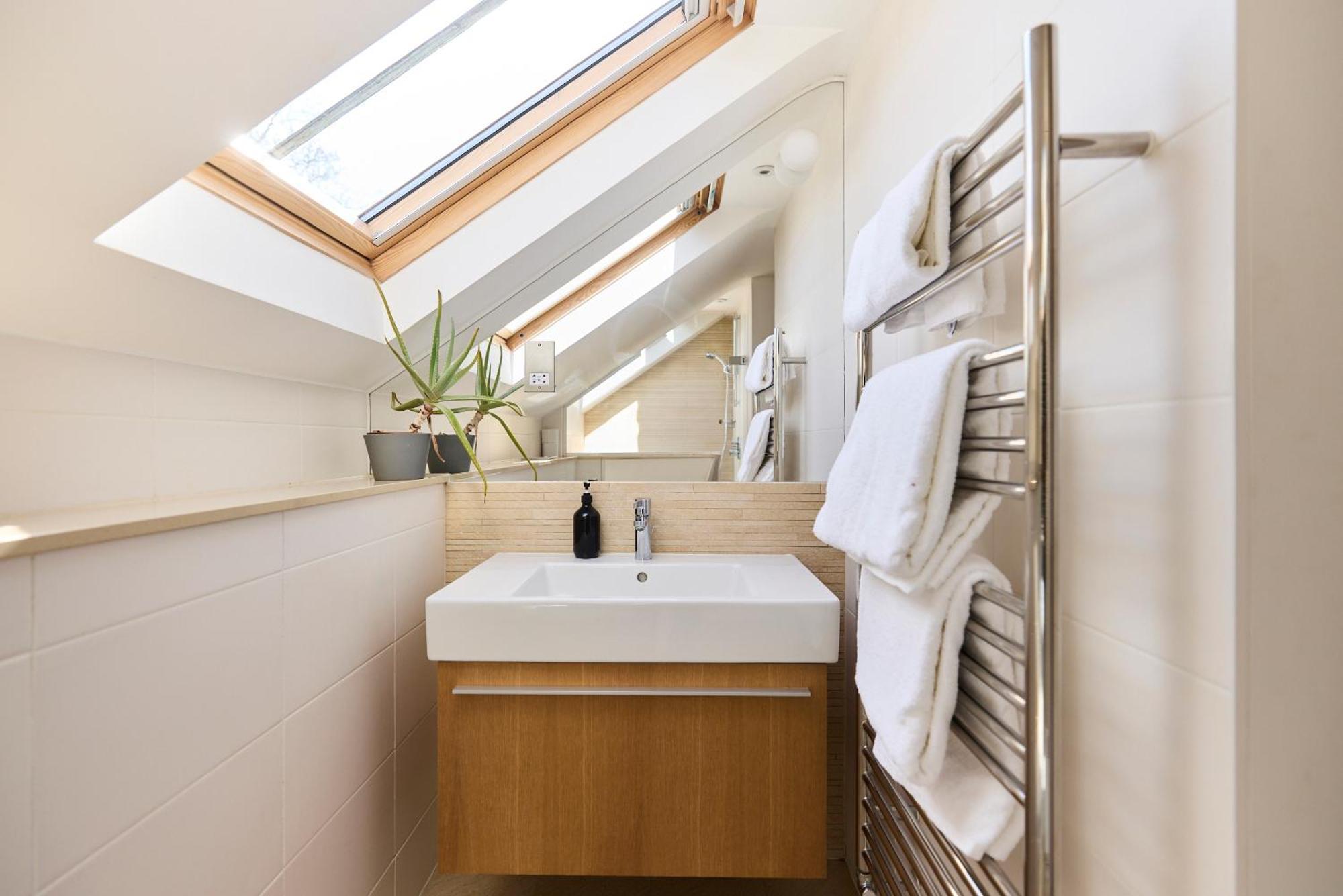 The Porchester Gardens - Modern & Bright 4bdr With Garden And Parking Apartamento