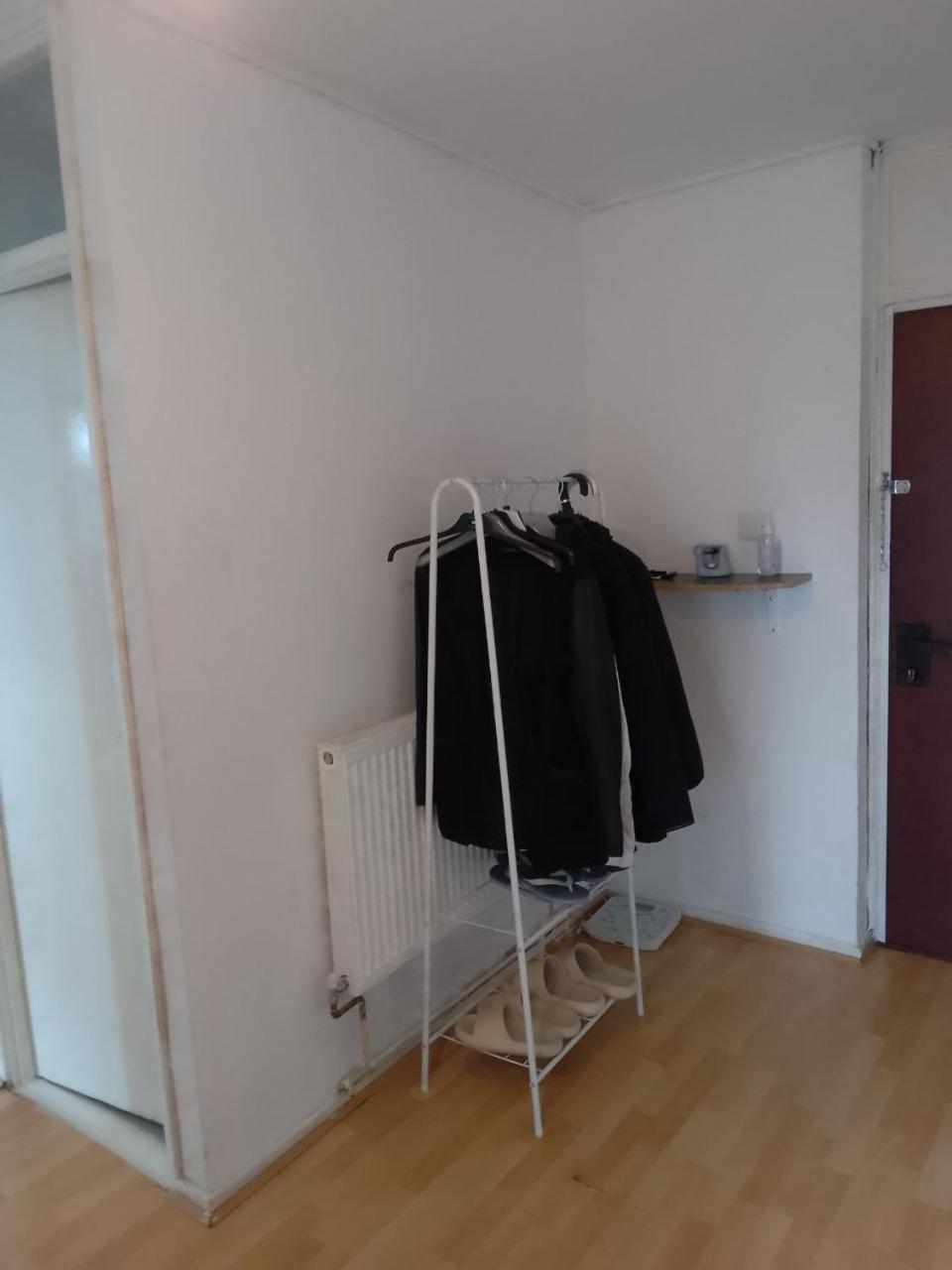 Double In A Cosy Flat In Tooting Habitación en casa particular Londres