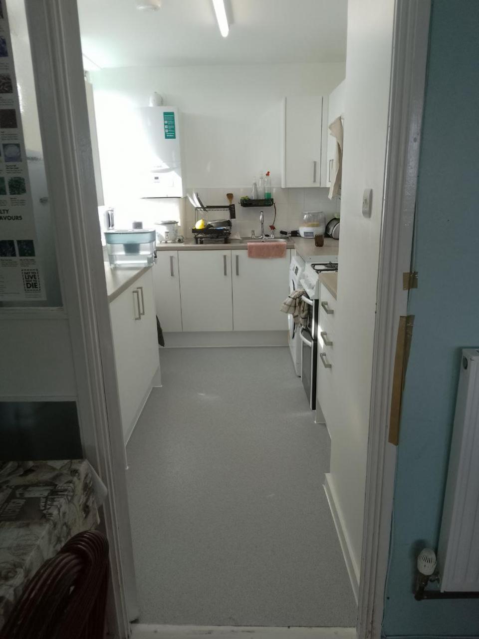 Double In A Cosy Flat In Tooting * Londres