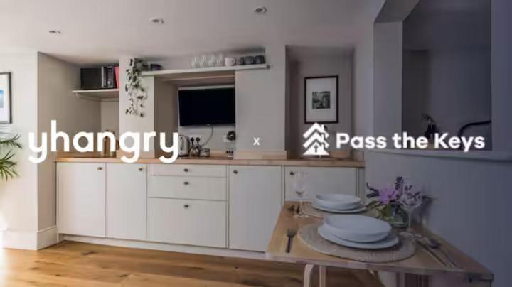 Apartment Pass The Keys Chic 1 Bedroom Flat Steps Of King's Road Chelsea *