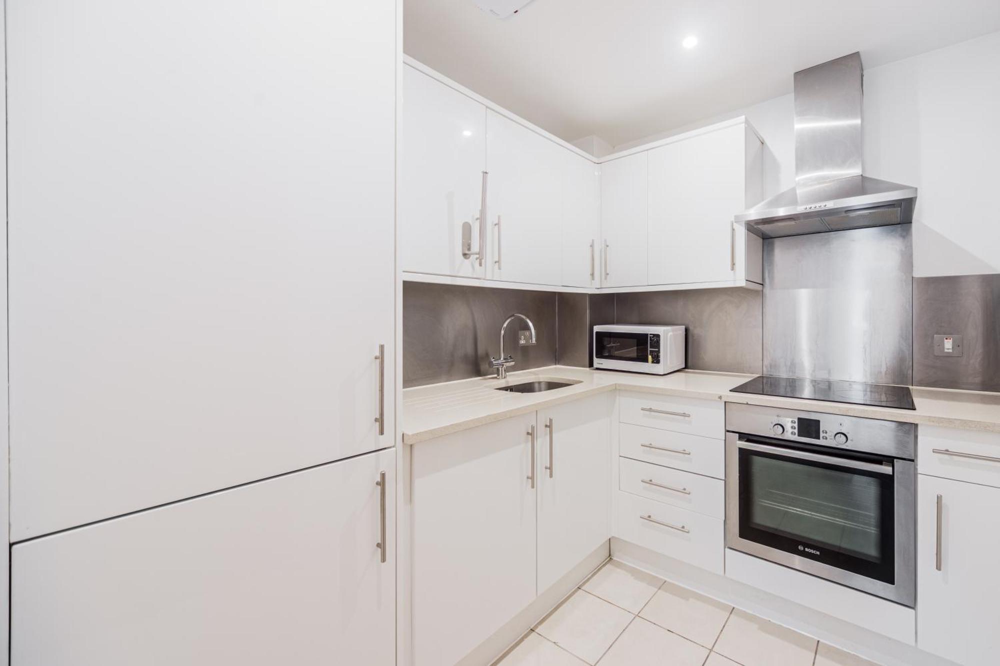 Stylish - Kensington Apartment London