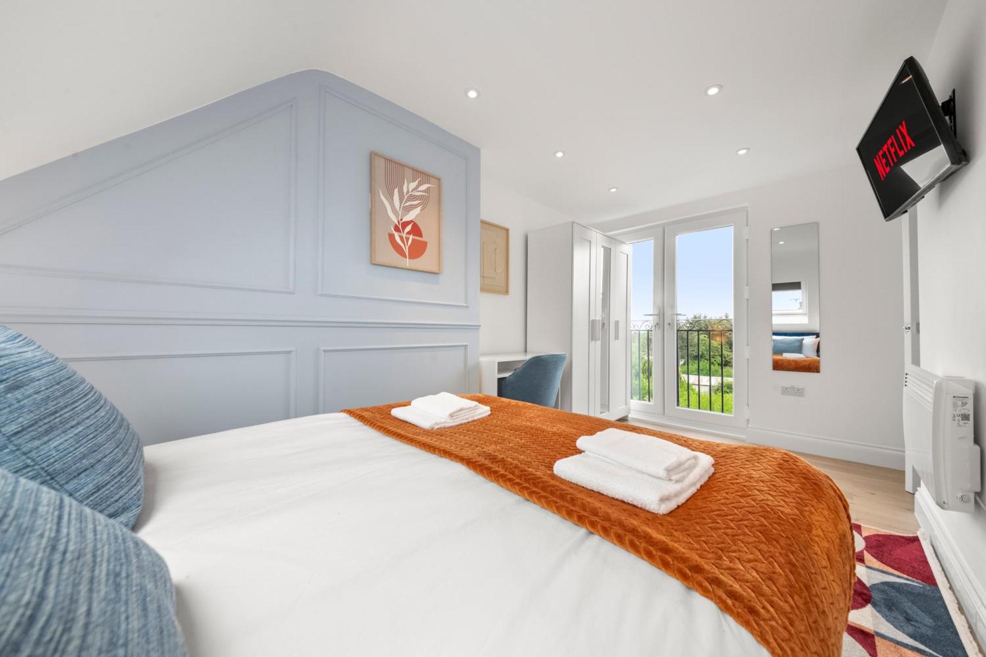 Relax In Style I Business & Leisure I Free Parking Londen