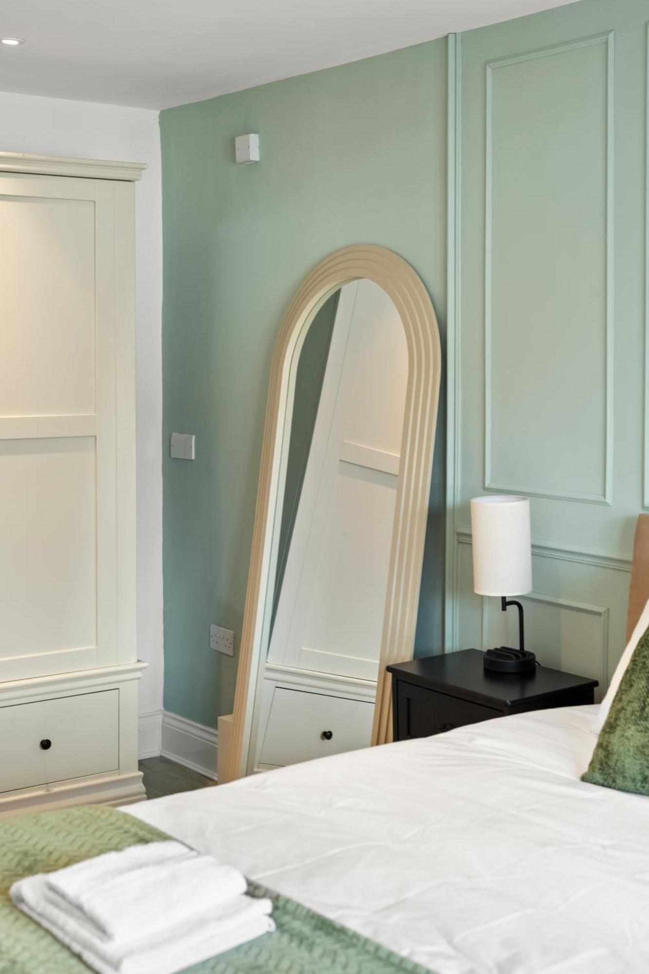 Appartement Relax In Style I Business & Leisure I Free Parking Londen