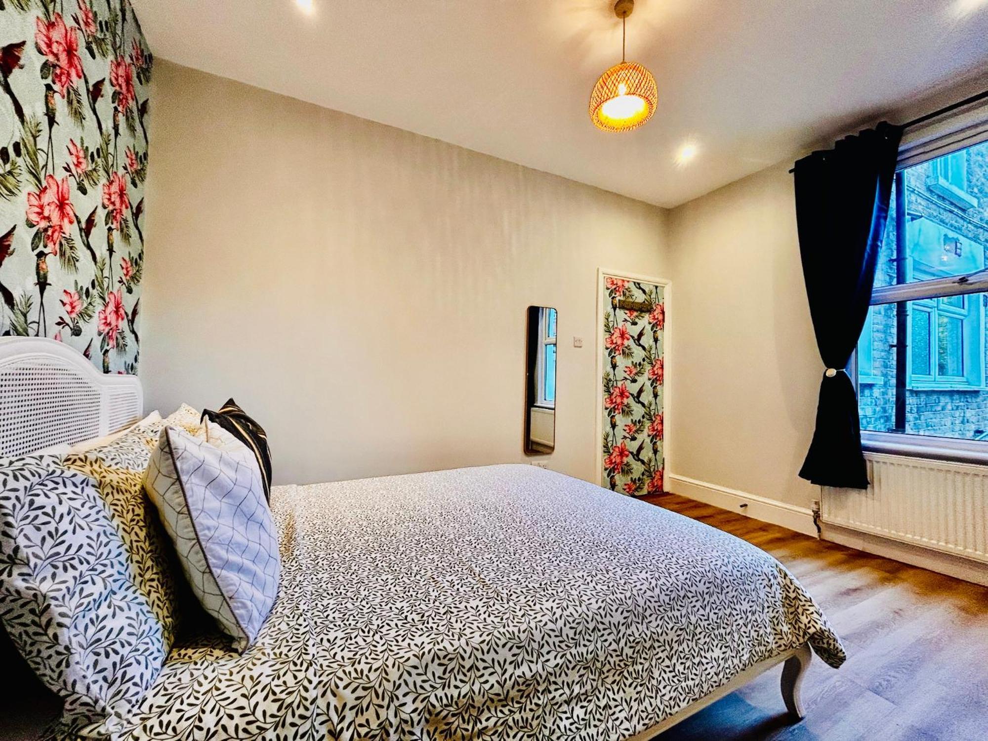 Rest Boutique Willesden Apartment *