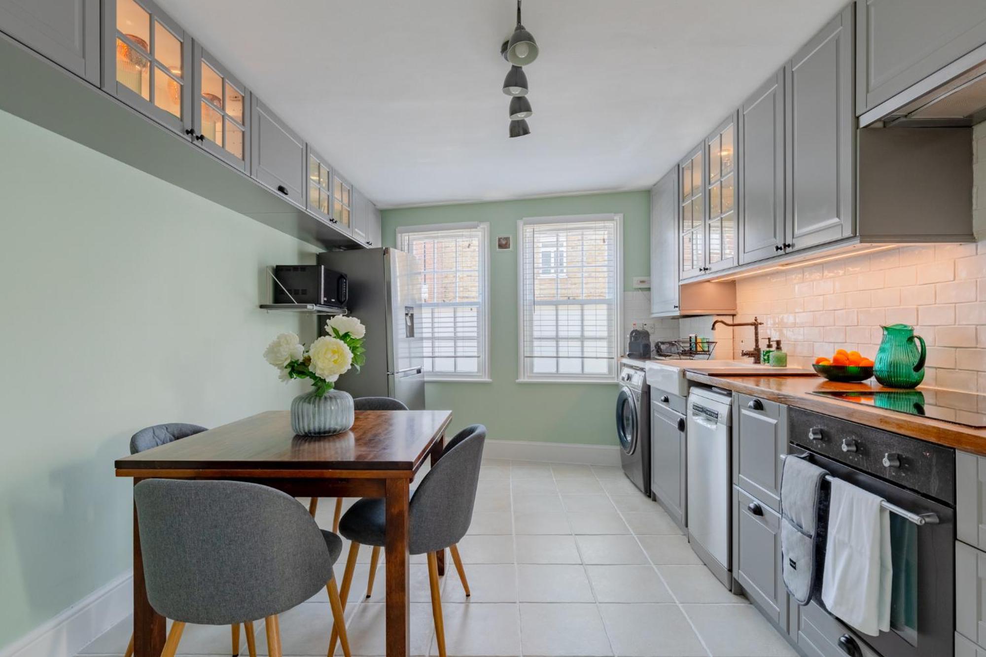 Apartment Idyllic 2bd Retreat By The River Thames Fulham London